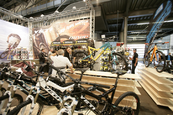 Bike Brno stánky 2011