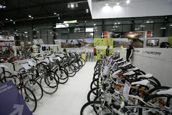 Bike Brno stánky 2011