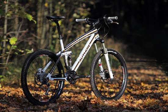 Nový ERA karbon v testu