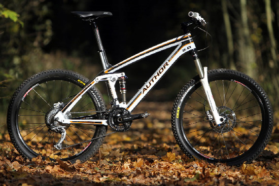 Nový ERA karbon v testu