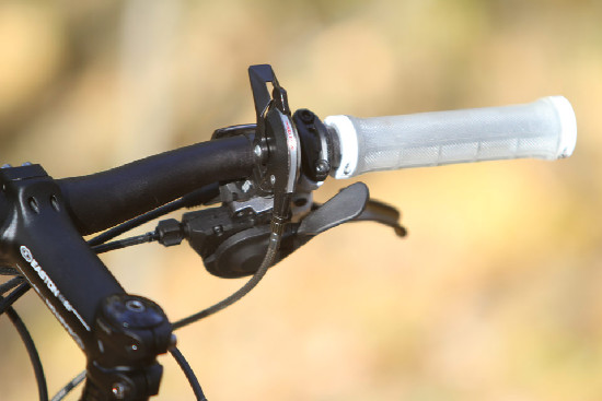 Nový ERA karbon v testu