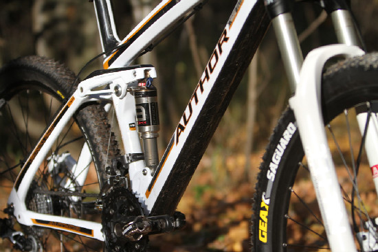 Nový ERA karbon v testu