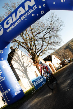 Fotogalerie - Giant Winter Trans Brdy 2010