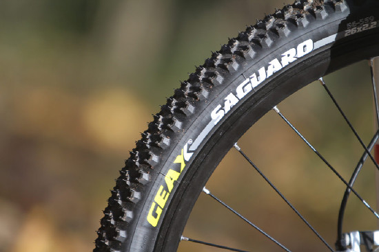 Nový ERA karbon v testu