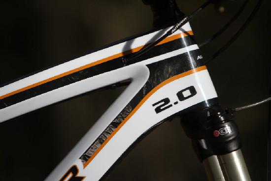 Nový ERA karbon v testu