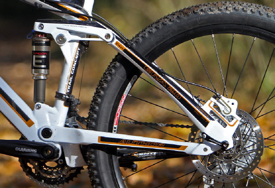 Nový ERA karbon v testu