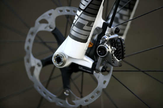 traibike od Meridy poprvé v karbonu