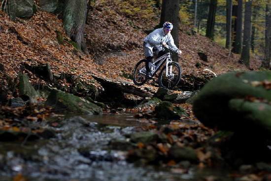 Nový ERA karbon v testu