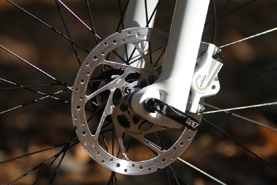 Nový ERA karbon v testu