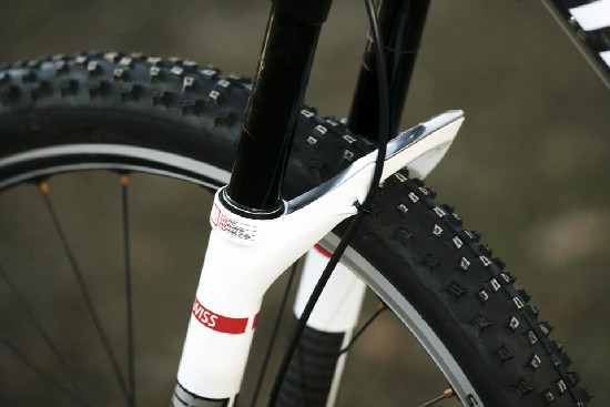 traibike od Meridy poprvé v karbonu