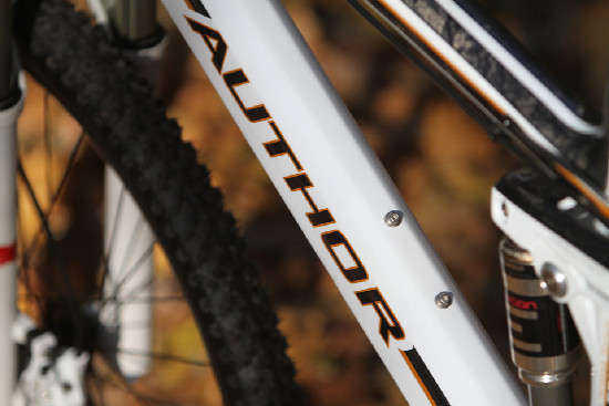 Nový ERA karbon v testu