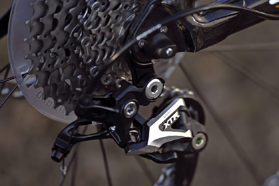 traibike od Meridy poprvé v karbonu