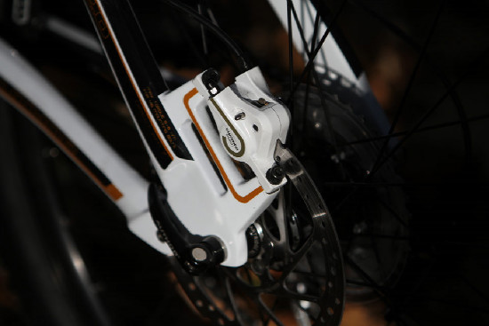 Nový ERA karbon v testu