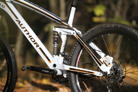 Nový ERA karbon v testu