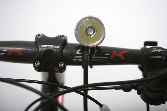 Velký zimní test LED světel