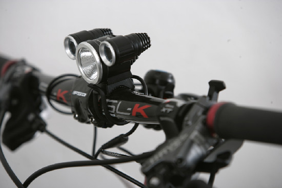 Velký zimní test LED světel