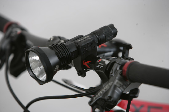 Velký zimní test LED světel