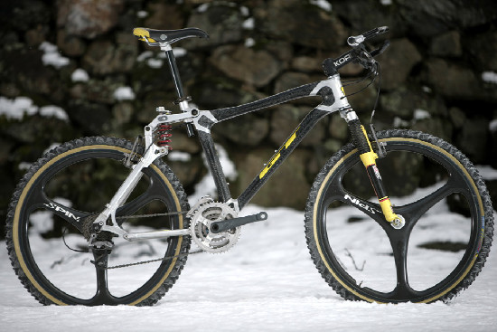 Termoplastová legenda STS