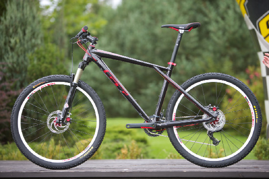 nejlevnější karbonový Zaskar 2011