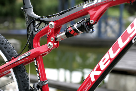 High Modular carbon FS od Kellysu 