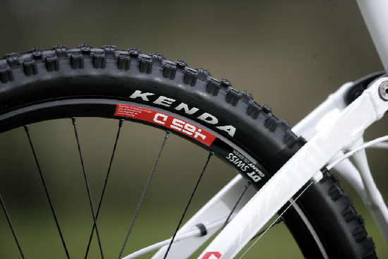 Základní enduro bike řady Reign 2011