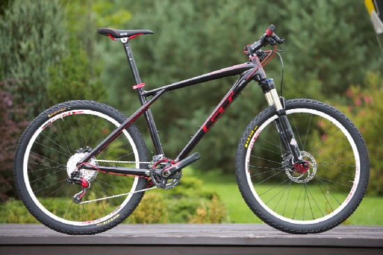 nejlevnější karbonový Zaskar 2011