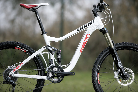 Základní enduro bike řady Reign 2011