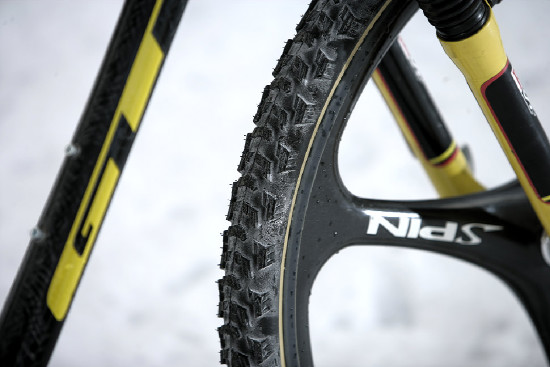 Termoplastová legenda STS