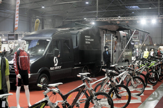 For Bikes 2011 nový track Scottu