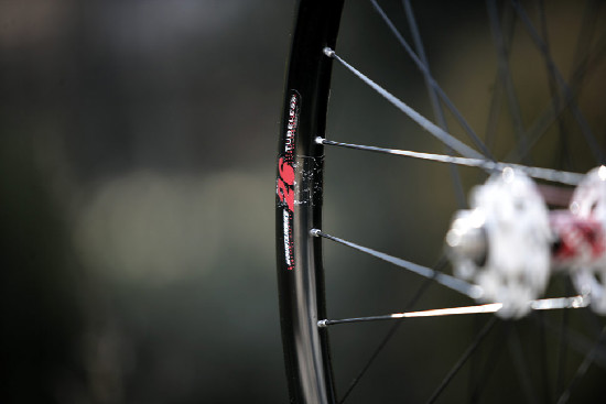 MTB tubelees výplety