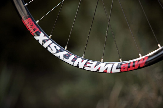 MTB tubelees výplety