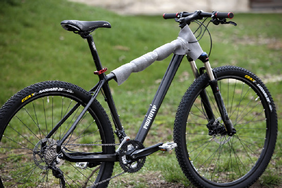 špionáž novinek 2012