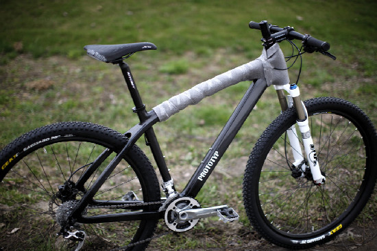 špionáž novinek 2012