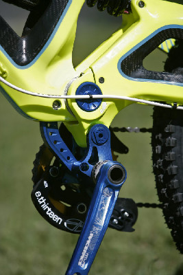 karbonová DH dvojčata