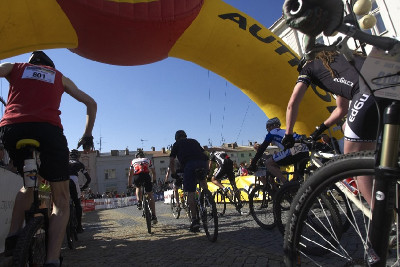 Odstartovali jednokolkáři a jednopřevoďáci