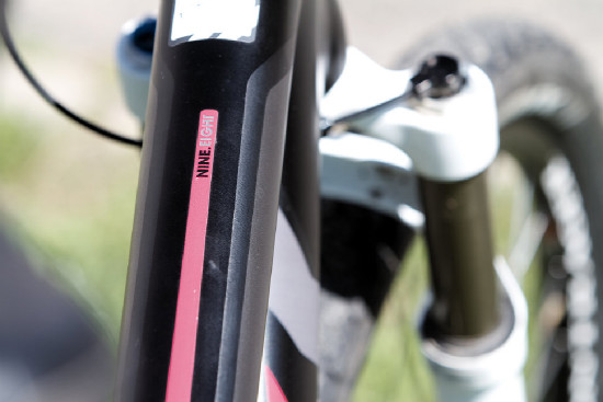 Jak jsme testovali XC závoďáka