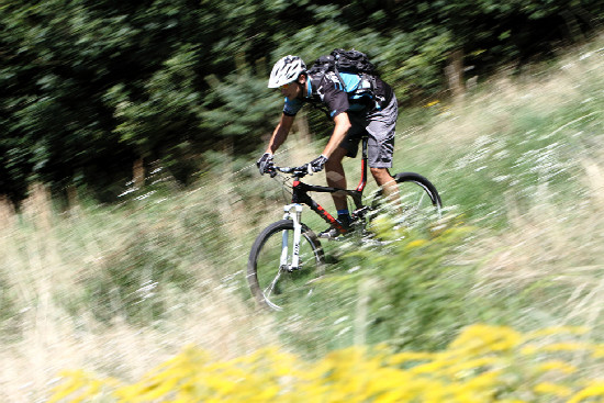 Jak jsme testovali XC závoďáka