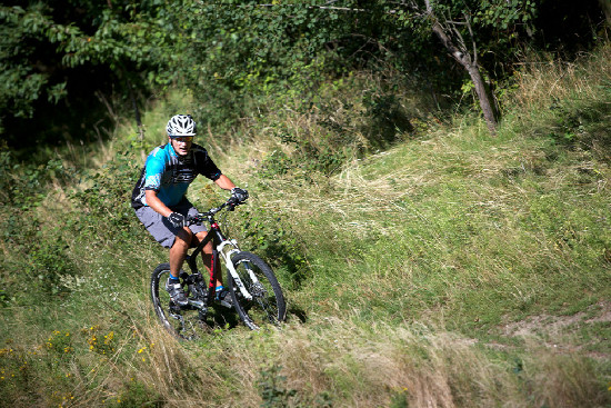 Jak jsme testovali XC závoďáka