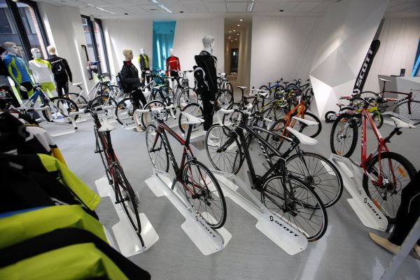 Scott v novém obrazem