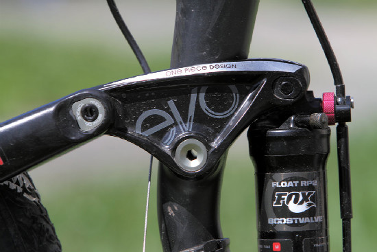 Jak jsme testovali XC závoďáka