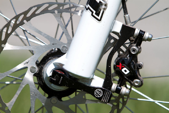 Jak jsme testovali XC závoďáka