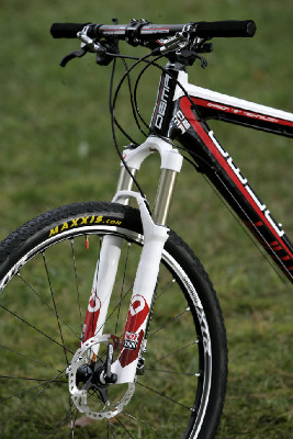 Nový karbon od Demy na 2011