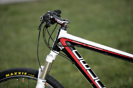 Nový karbon od Demy na 2011