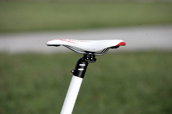 Nový karbon od Demy na 2011