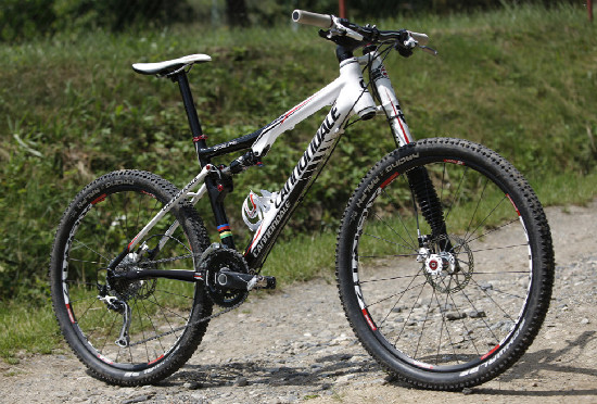 nejlevnější Scalpel 2011