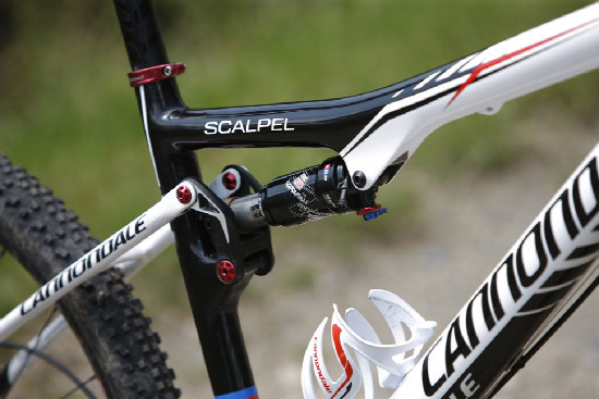 nejlevnější Scalpel 2011