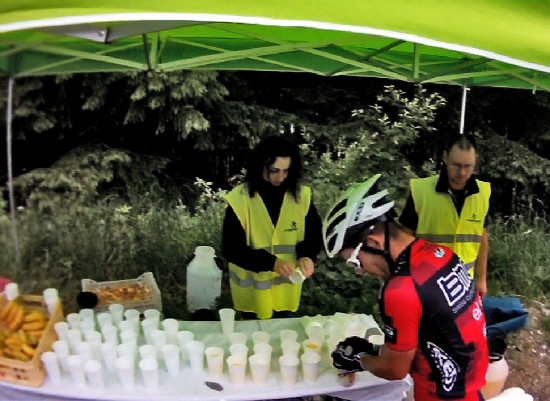 Rychleby první občerstvovačka na 27km společně s Martinem Horákem