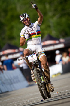 bronzový návrat Hermidy do MSA 