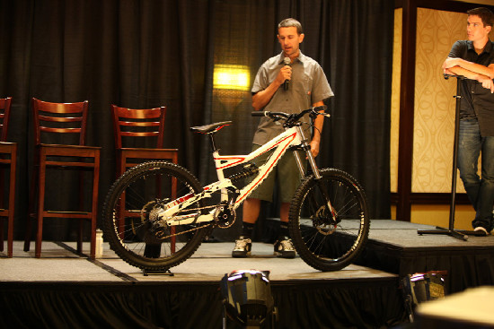 celopéra SJ, Camber, Status a Demo 2012