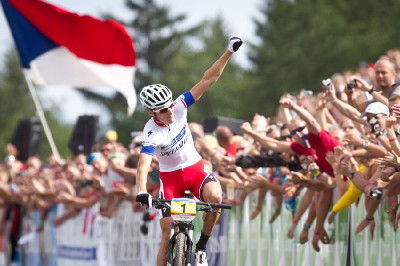 Jaroslav Kulhavý vyhrává světový pohár MTB